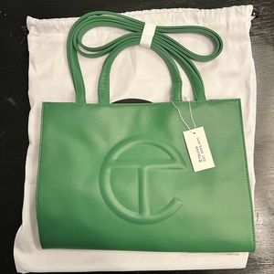 Medium Telfar Shopping Bag- Leaf Green🍃
